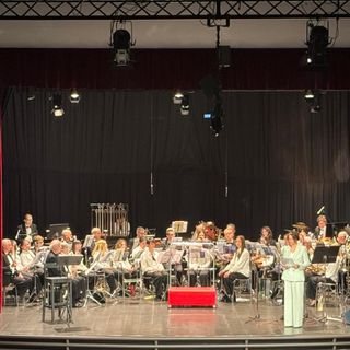 VIDEO - Concerto della Filarmonica Santa Cecilia di Sacconago: musica e riflessione con Mattia Archinito