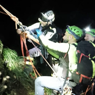 Ancora una vittima sulle montagne del Verbano: uomo trovato senza vita in un dirupo