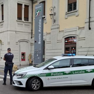 Busto guida la sicurezza: scattano i controlli straordinari in stazioni e fermate. Oltre 120 pattugliamenti al via