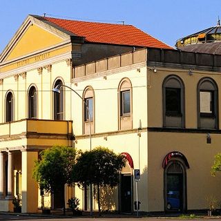 Busto, la nuova gestione del Teatro Sociale riparte da Massini