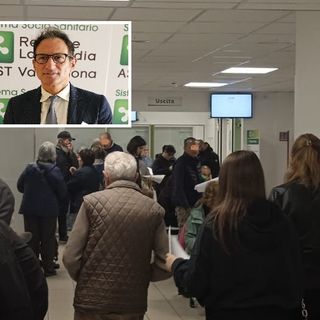 Affluenza notevole ai Vax Day organizzati da Asst Valle Olona. Nel riquadro, il dottor Tremamondo