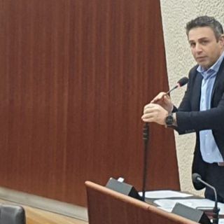 Stazione di Malnate, Astuti (Pd): «Inaccettabile che due ragazzi con disabilità restino bloccati sul treno. Fondamentale garantire l’accessibilità»