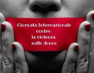Giornata contro la violenza sulle donne: il Liceo Crespi si unisce con voce, memoria e consapevolezza