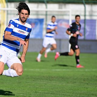 Nando Mastroianni, con i suoi 8 gol in campionato, ha provato a tenere a galla la Pro Patria