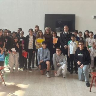 La strage (in)dimenticata di via Scobar: visita agli studenti dell’Istituto Comprensivo de Amicis di Francesca Bommarito