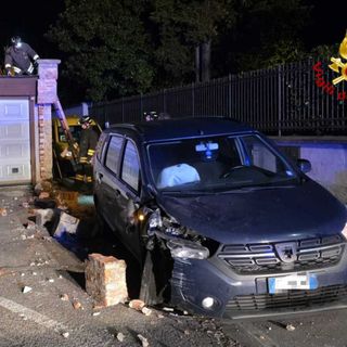 Le immagini dell'incidente di stanotte a Somma Lombardo