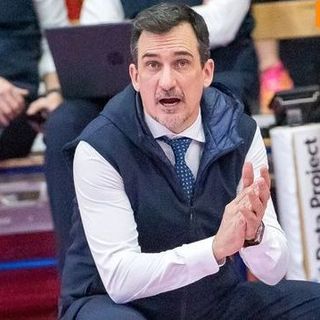 Juan Cichello non è più l'allenatore della Uyba