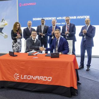 Leonardo: Abu Dhabi Aviation amplia la sua flotta di AW139 per trasporto offshore con un ordine per ulteriori sei elicotteri