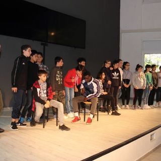 Riannodare i fili, un progetto di scuola-teatro alle “Bonvesin de la Riva” di Legnano