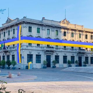 E se palazzo Borghi si “vestisse di Ucraina”?