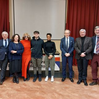 L'associazione Progetto Cinema assegna due borse di sostegno agli studenti dell'Istituto Antonioni