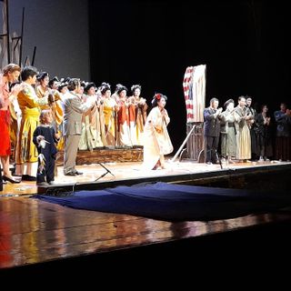Madama Butterfly riempie il Teatro Sociale, raccoglie applausi scroscianti e conquista (quasi) tutti