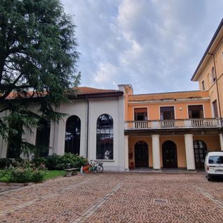 Il teatrino di Villa Gonzaga si tinge di “giallo”