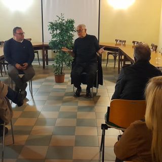 Roberto Formigoni presenta a Gorla Maggiore &quot;Una storia popolare&quot;