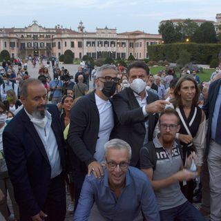 Busto, Giuseppe Conte ai suoi: «Andate avanti più forti di prima!»