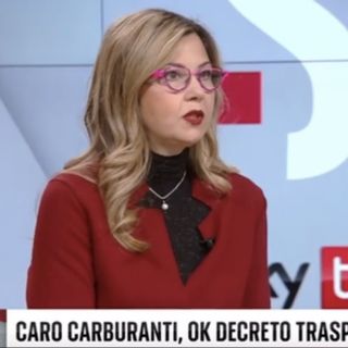Carburanti, Gadda (IV): «Dal Governo una flat tax al contrario che colpisce soprattutto i redditi bassi»