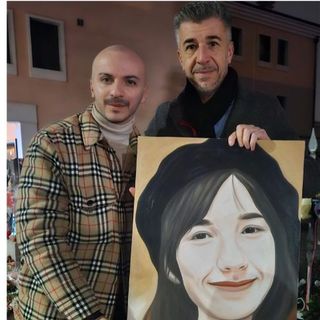 Alfonso Restivo consegna il ritratto di Giulia a papà Gino: «Abbiamo pianto e ci siamo abbracciati»