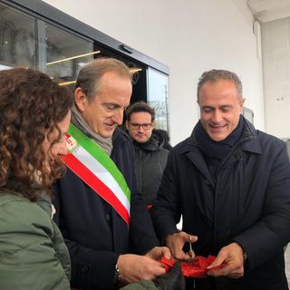 Taglio del nastro a Cinelandia. Il telo tesato fa rivivere la Mizar