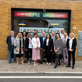 LA FOTO. Inaugurata la sede del comitato  “Qui, per esserci” a Marnate
