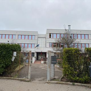 Ipc Verri, la dirigente lascia. Il saluto a studenti e docenti «con un po’ di amarezza nel cuore»