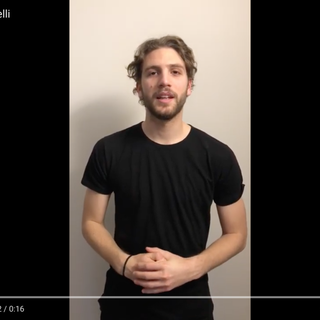 Locatelli nel video di Busto per le Cuffie colorate