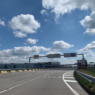 Malpensa, manifestazione e presidio degli addetti alle pulizie