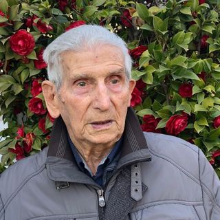 Addio a Ugo Barbini, il presidente e socio fondatore della Bustese che a 99 anni nuotava ancora nella “sua” piscina