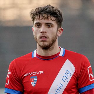 Leo Galli e altri momenti della partita (foto Marco Giussani)