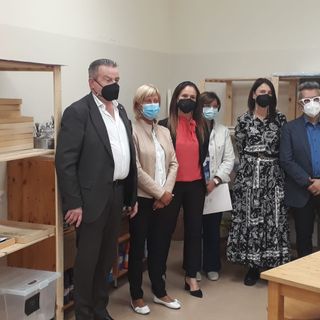 Il metodo Montessori alle scuole medie Acof: al via una sperimentazione nazionale Il metodo Montessori alle scuole medie Acof: al via una sperimentazione nazionale