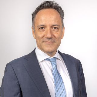 Michele Falcone. Sotto: Emilio Conti