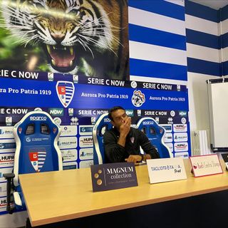 Allo Speroni arriva la Triestina. Colombo: «Mi aspetto una reazione. E chiedo il sostegno dei tifosi»