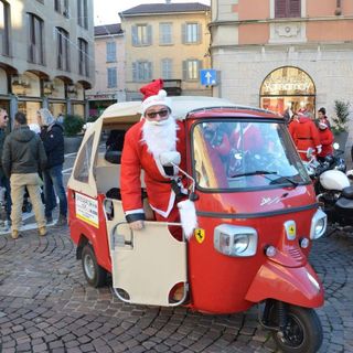 Rombo di motori, arriva Babbo Natale