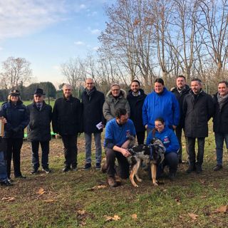 VIDEO Anche per i cani c’è il telefono azzurro