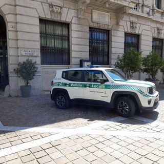 Raggira soggetti “fragili” a Gallarate, la Polizia Locale lo incastra