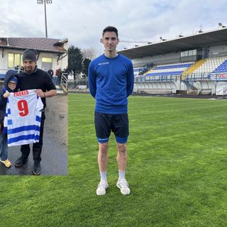Parker allo Speroni e mister Vargas con Daniele De Grandis e la maglia di Sean