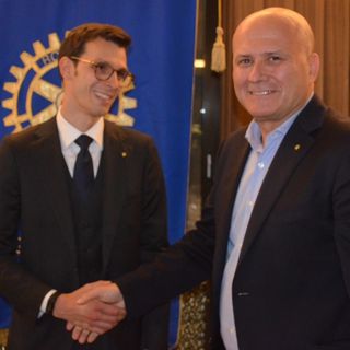 La conviviale del Rotary Castellanza accoglie il nuovo socio Gianmarco Sironi