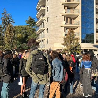 Sciopero degli studenti: «Hanno perso la speranza di poter cambiare le cose, siamo qui per dare inizio alla lotta studentesca a Busto Arsizio»