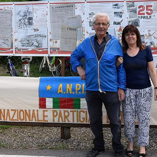 Angelo Colombo con il presidente Anpi Ester De Tomasi