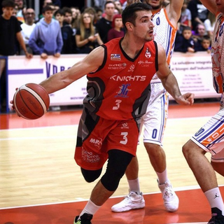 VIDEO. Luca Antonietti e il grande impatto nel mondo dei Knights: «Mai visto un pubblico così caldo, sogno di vincere il campionato qui»