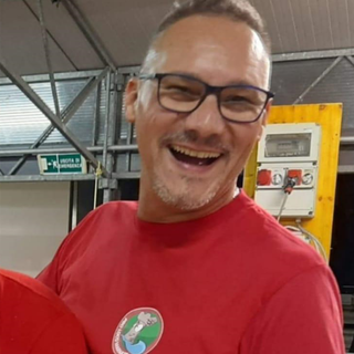 «Una persona solare, delicata e innamorata della sua comunità»