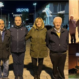 FOTO. Si accende il Natale nei rioni
