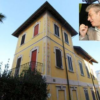 La villetta di Umberto Bossi a Gemonio (foto tratta da Idealista)