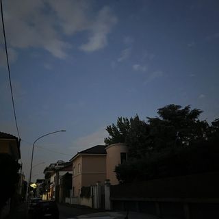 Una parte di via Orazio al buio