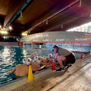 La Busto Pallanuoto Paglini Store sfida Como. Obiettivo, difendere il primato