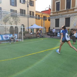 Lo sport si mette in piazza con la solidarietà
