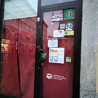 Bustolibri sciolta e messa in liquidazione: resta chiusa la storica libreria