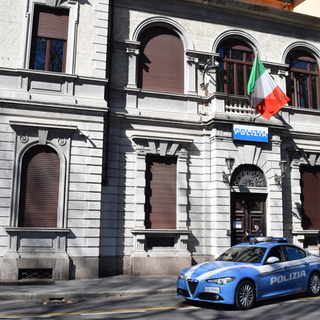 Ruba in parrocchia e tenta di vendere gli oggetti sacri, denunciato per furto aggravato