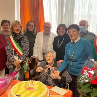 Compleanno da record per la signora Carolina Mazzucchelli