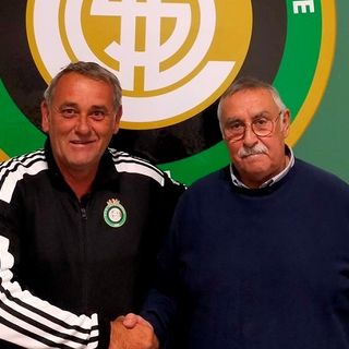 Mister Corrado Cotta, da qualche settimana sulla panchina della Castellanzese, proiettato sulla risalita in campionato
