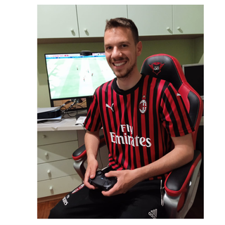 Davide Castiglioni vince i quarti del torneo Club Montreal-Fondazione Milan